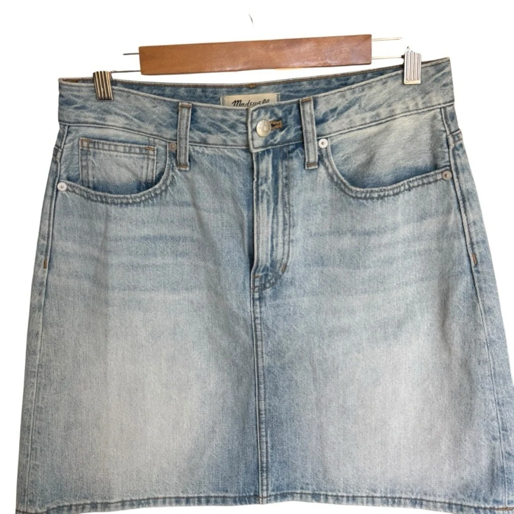 Madewell - NWT Rigid Denim A-Line Mini Skirt Light Wash Sz 26